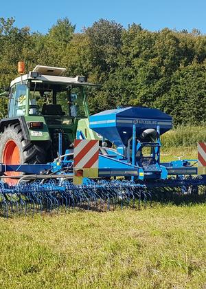 Köckerling Grasmaster Nachsaatstriegel